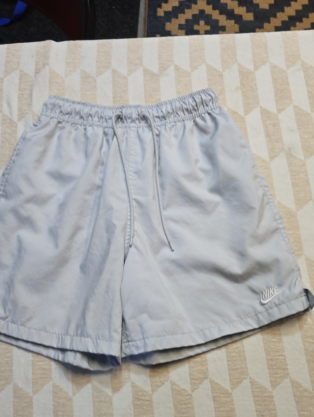 Nike Light Gray Men Athletic Shorts with Drawstring